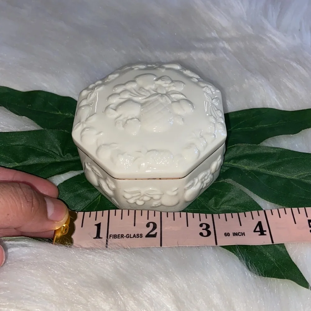 Vintage Lenox Fruits Of Life Handcrafted Porcelain Ceramic Trinket Box